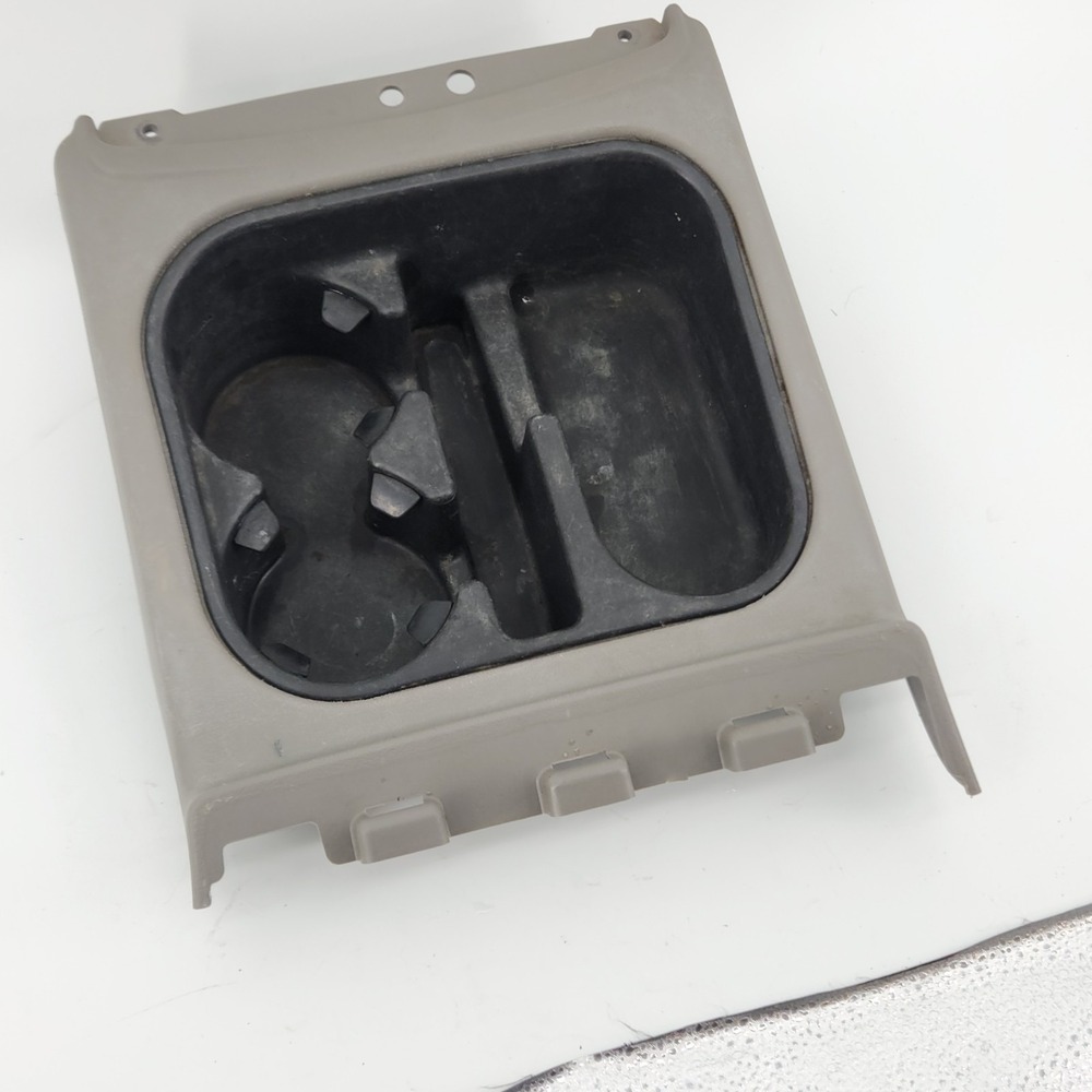 2003-2006 GMC Yukon Denali Escalade OEM Console Cup Holder Pewter 15087884
